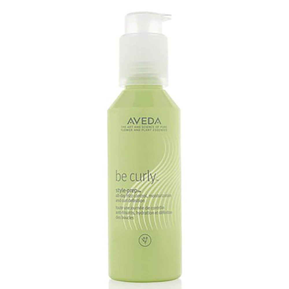 Aveda Be Curly Style-Prep makes styling simple and leaves hair soft, not “crunchy”. Wheat protein and organic aloe blends expand when hair is wet and retracts when dry to intensify curl or wave. Galway Ireland Free Shipping MYLOOK.IE