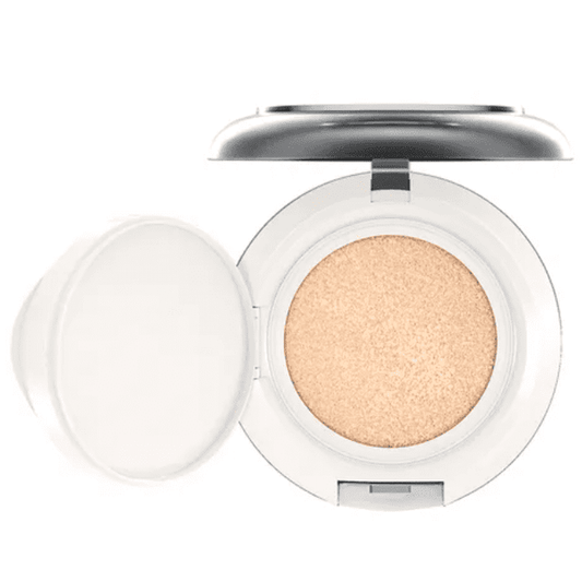 MAC LIGHTFUL C+ CORAL GRASS CUSHION COMPACT FOUNDATION EXTRA LIGHT