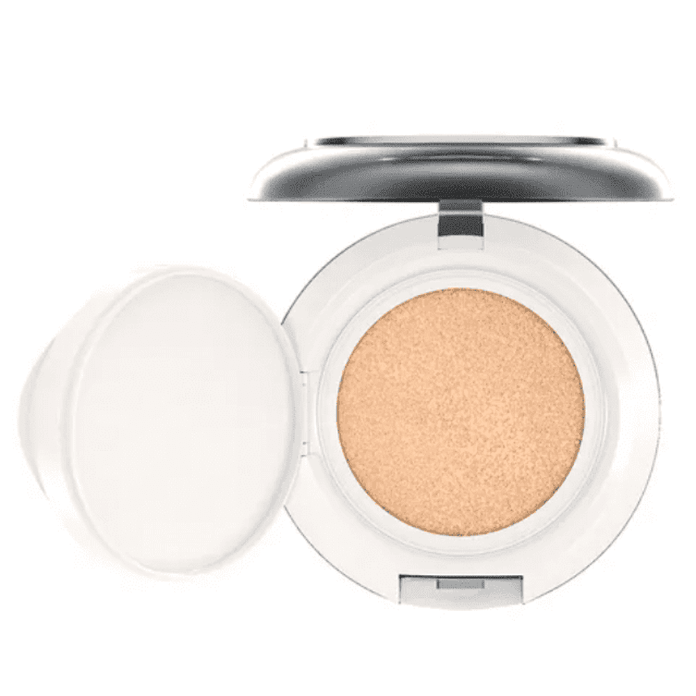 MAC LIGHTFUL C+ CORAL GRASS CUSHION COMPACT FOUNDATION LIGHT at mylook.ie